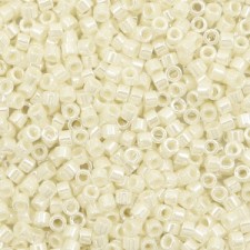 Miyuki delica Beads 11/0 - Crystal ivory ceylon DB-1900
